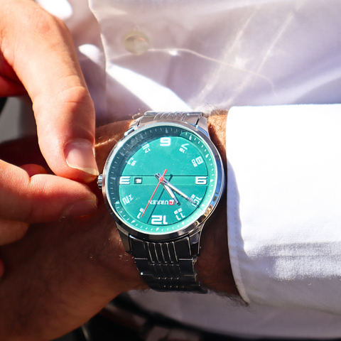 Montre Homme CURREN – Élégance décontractée avec bracelet acier
