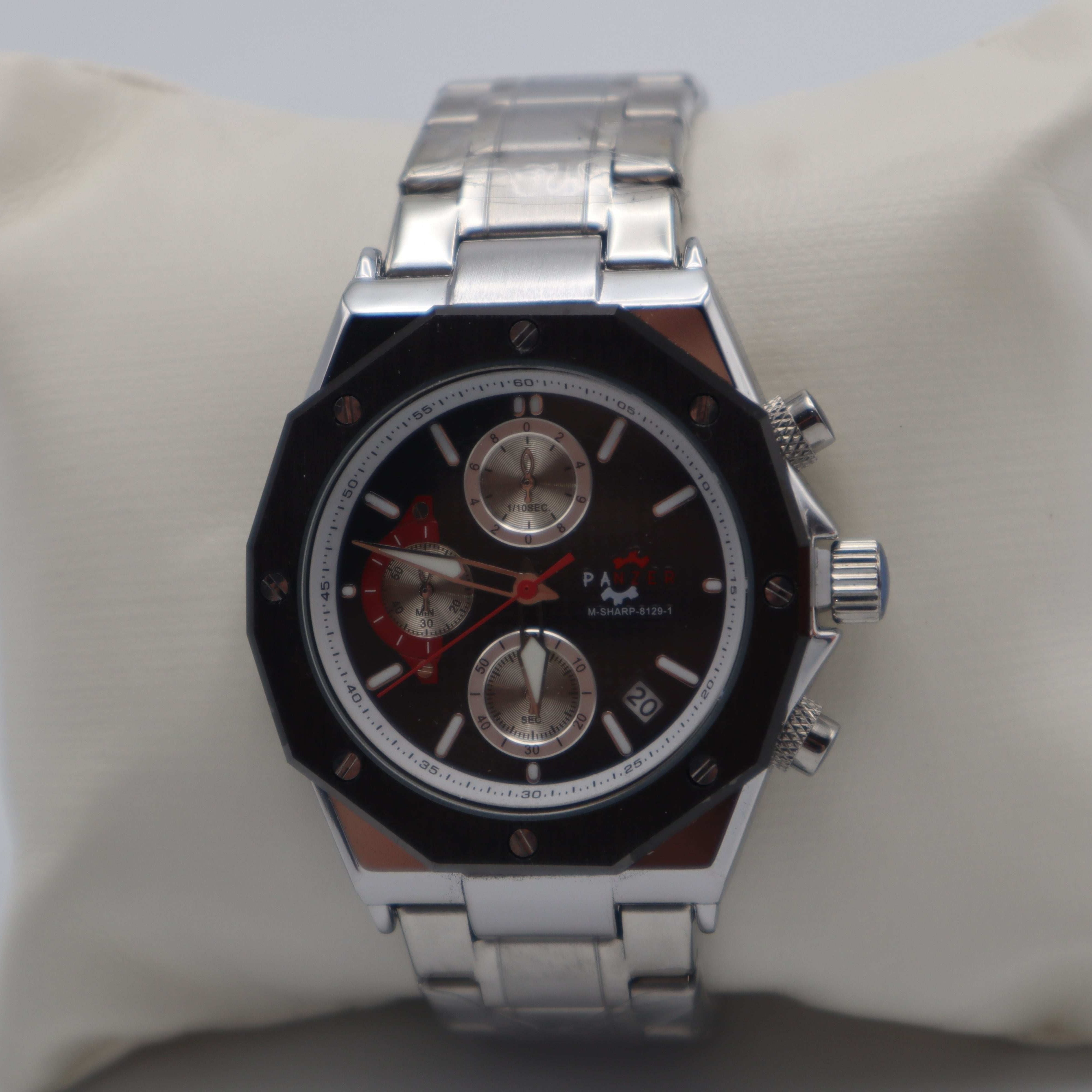 Panzer Original – Montre Homme Argentée & Cadran Noir | Élégance en Acier Inoxydable